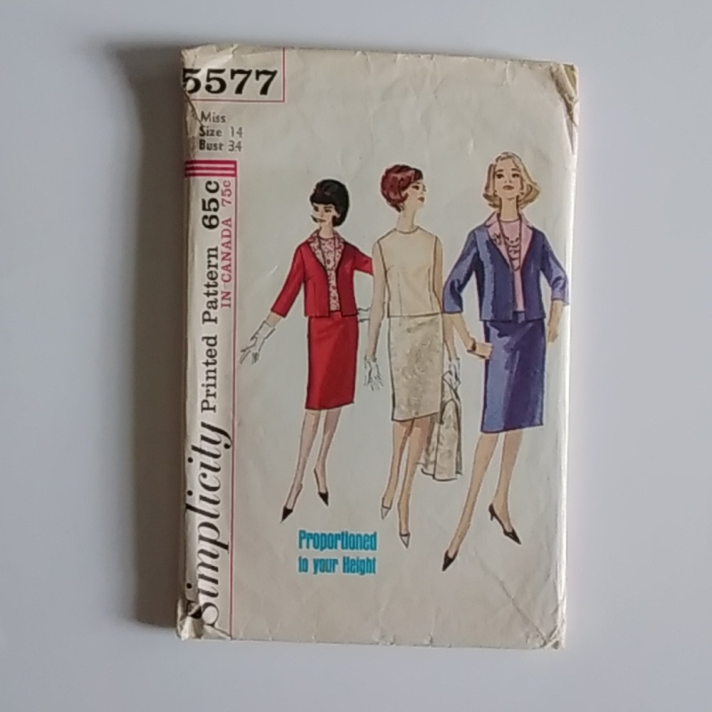 Simplicity SZ 14 Pattern #5577 Top, Skirt & Jacket 1964